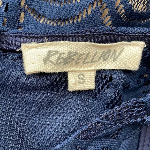 REBELLION Sleeveless Lace Overlay Dress Size Small - Picture 9 of 11